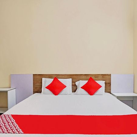 Hotel O 81617 The Pacific Hotel Ghaziabad Extérieur photo