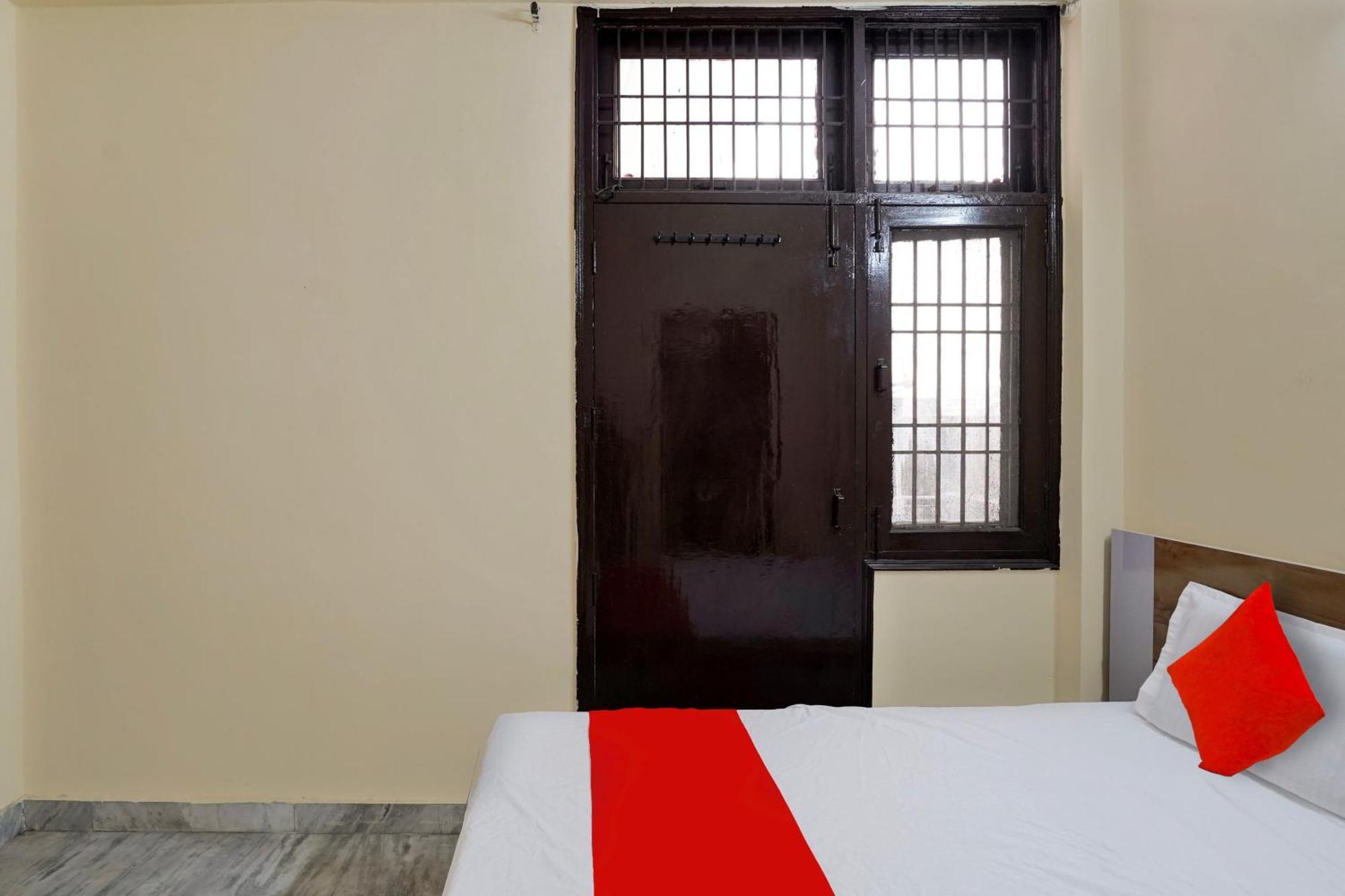 Hotel O 81617 The Pacific Hotel Ghaziabad Extérieur photo